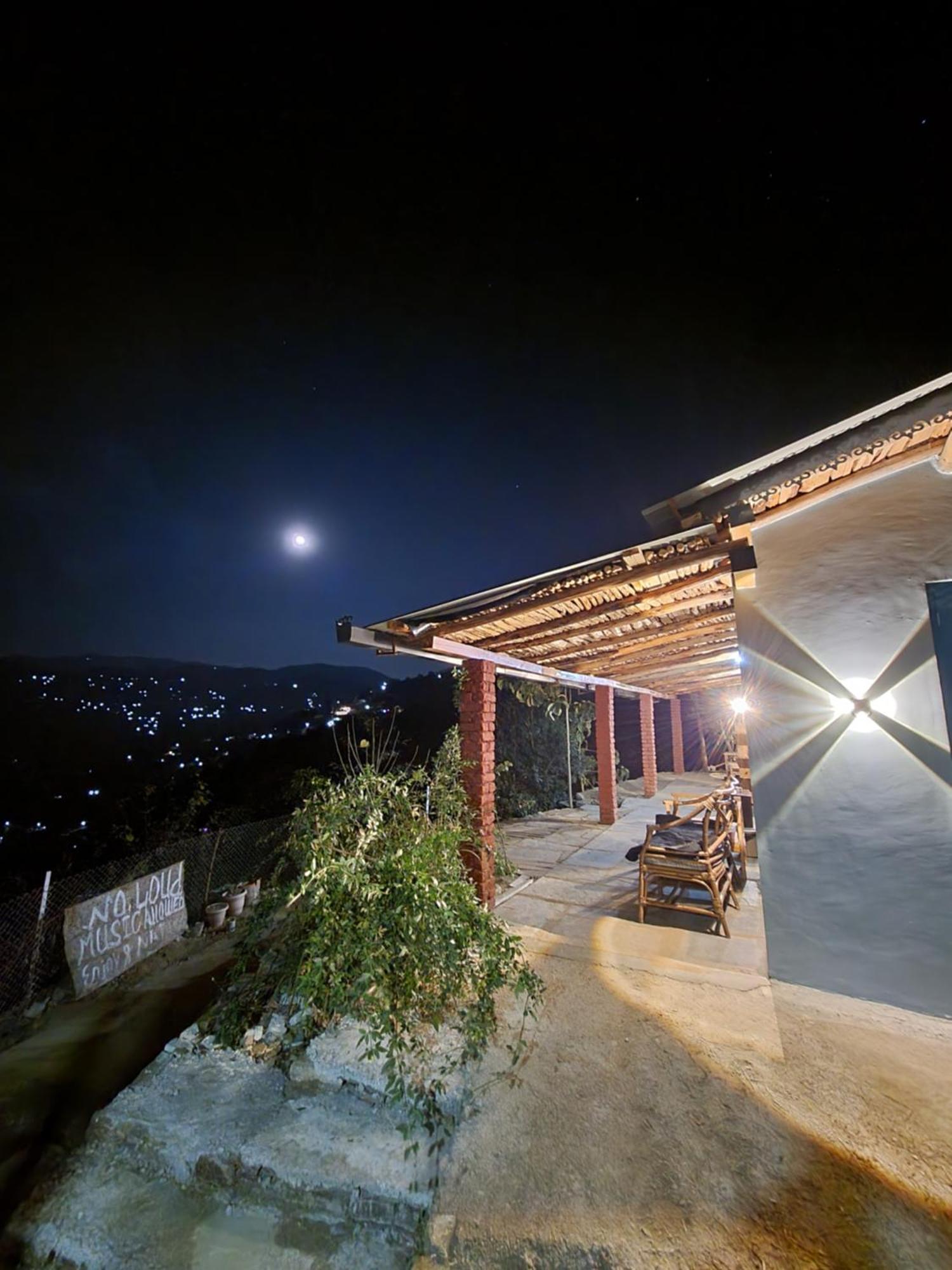 Zenoaks Homestay Almora Exterior foto