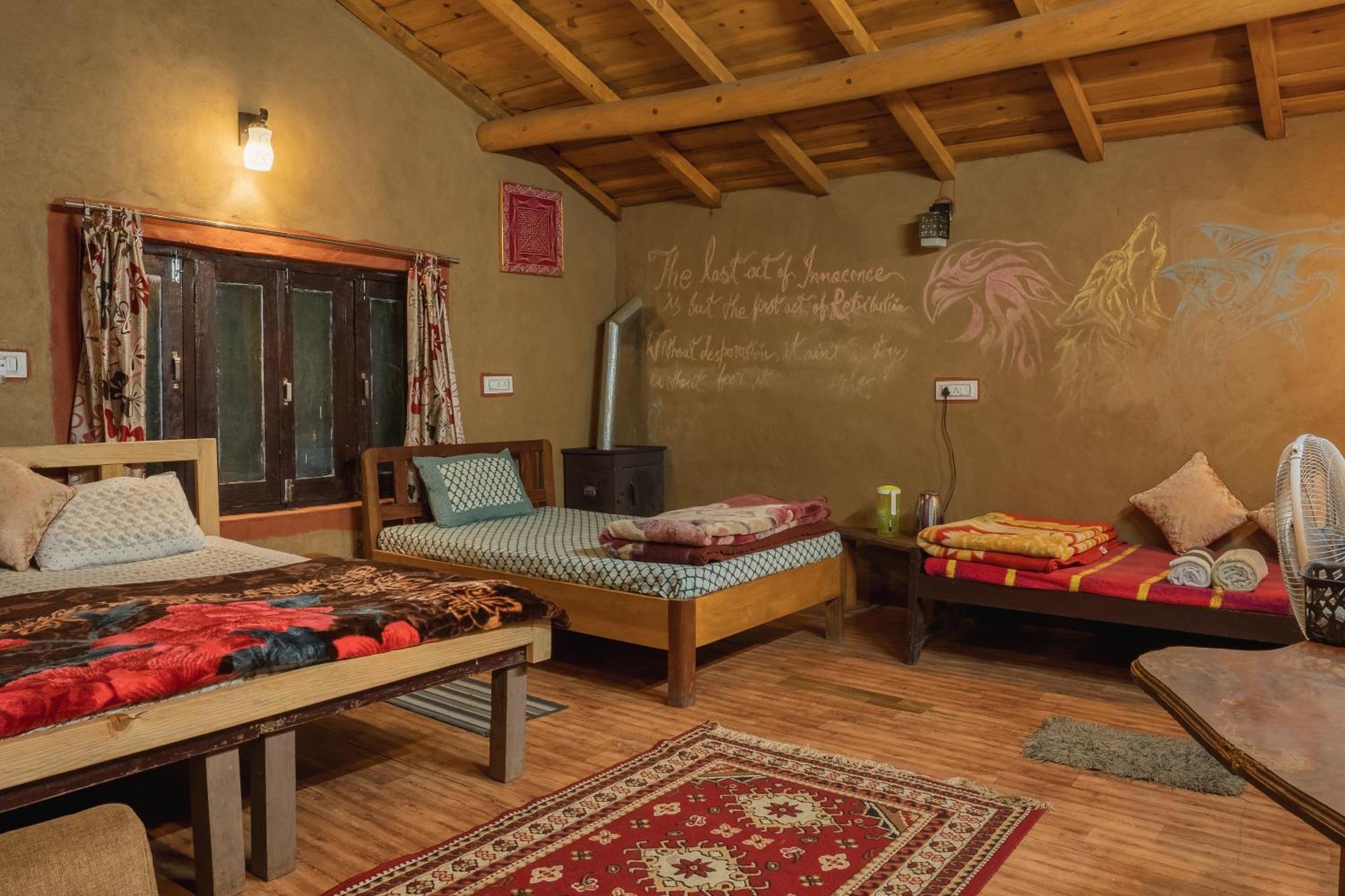 Zenoaks Homestay Almora Exterior foto