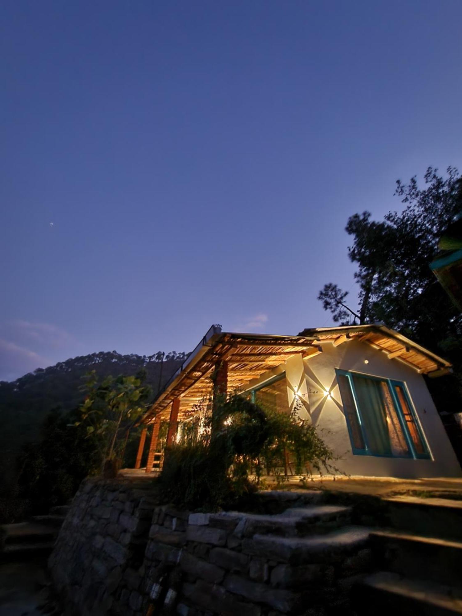 Zenoaks Homestay Almora Exterior foto